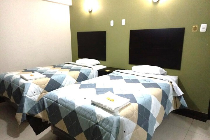 Room 15 of 74