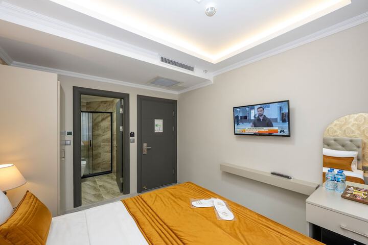 Room 41 of 75