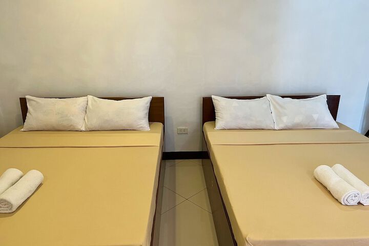Room 38 of 84