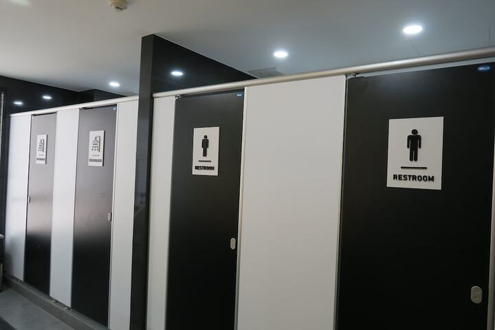 Room 56 of 74