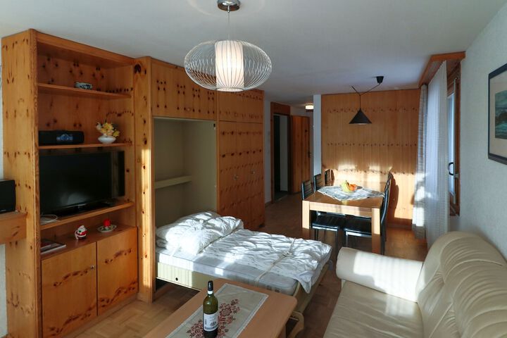 Room 31 of 169