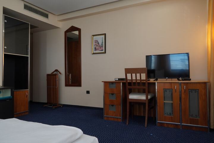 Suite Room