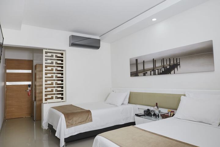 Room 8 of 74