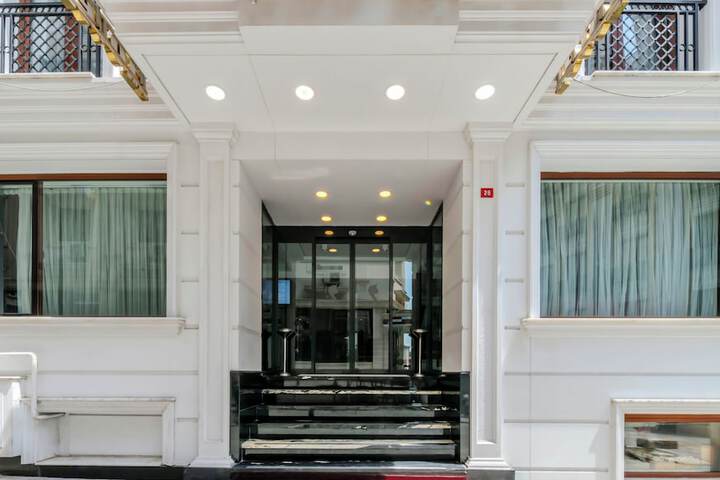 Hotel 59 of 70