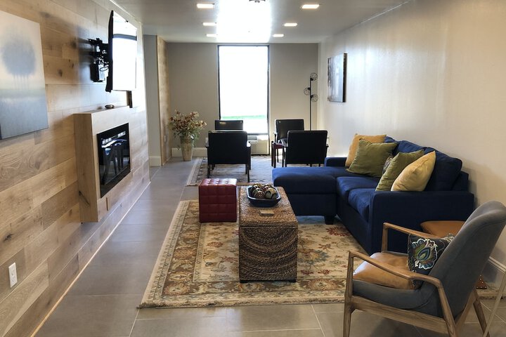 Lobby sitting area