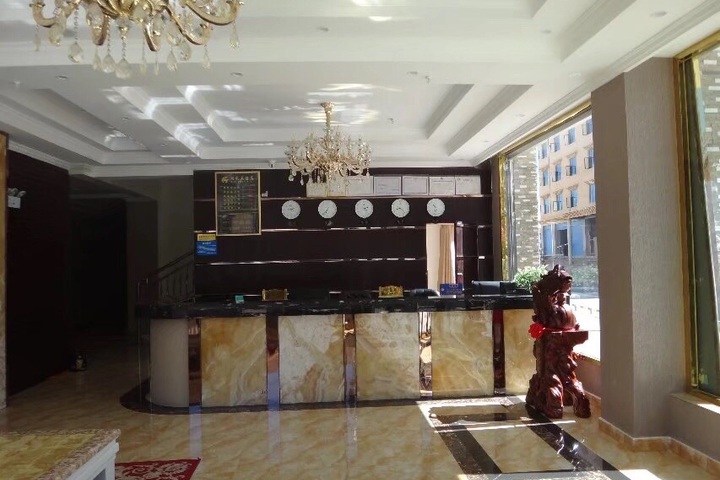 Hotel Interior 8 of 19