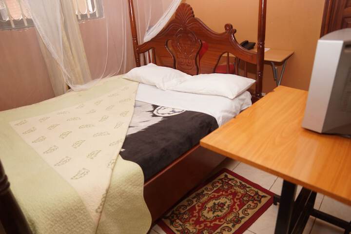 Room 15 of 72