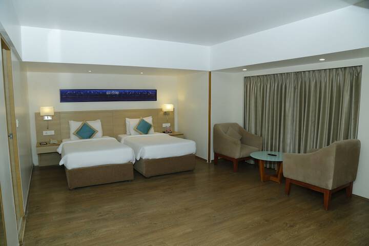 Room 37 of 52