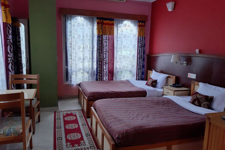 Room 10 of 44