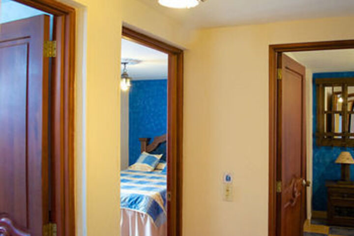 Room 4 of 23