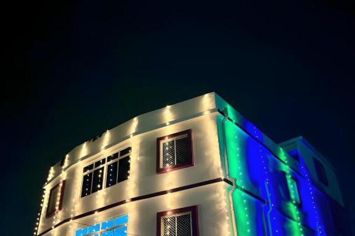 Vasundhara Paradise