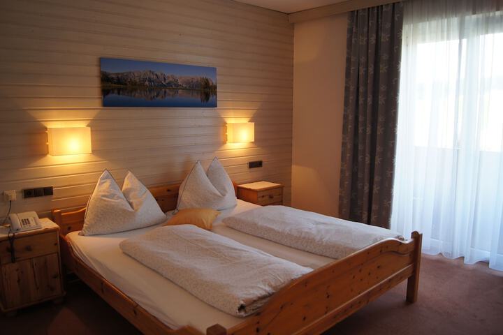 Room 17 of 82