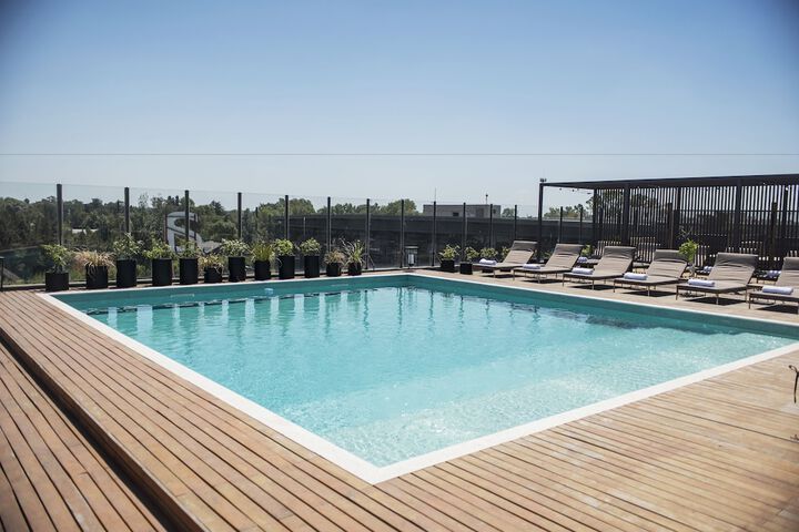 Pool 29 of 49