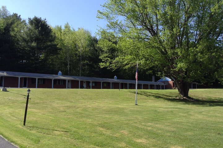 Property Grounds 16 of 22