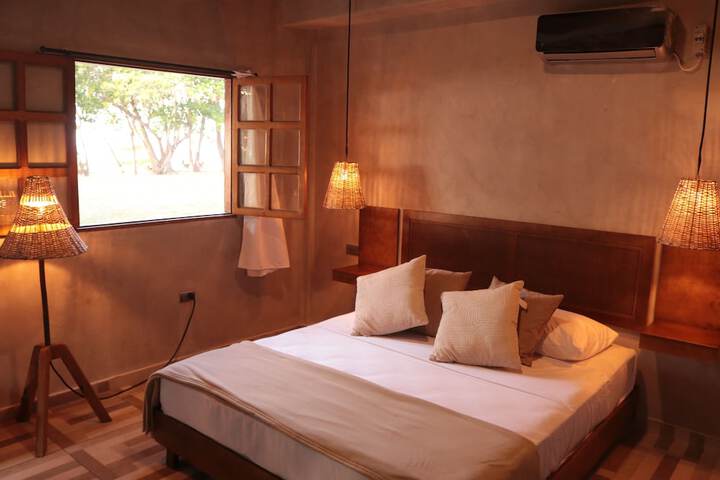 Room 13 of 54