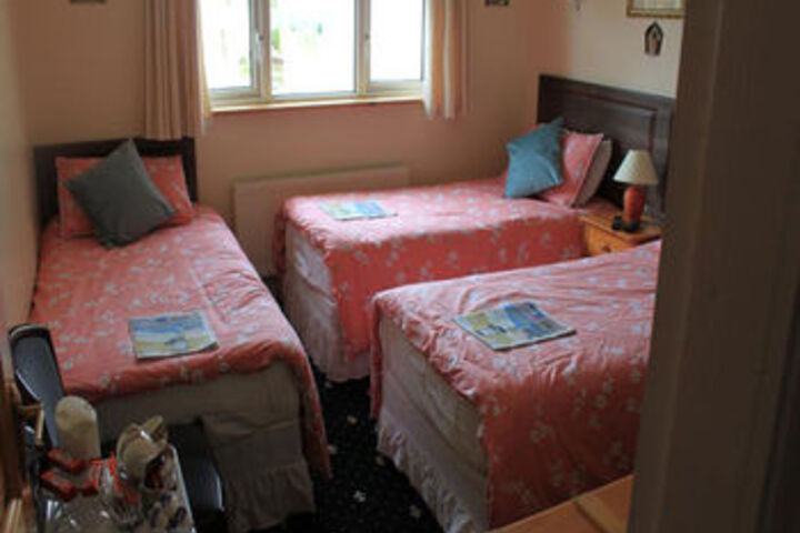 Room 8 of 18