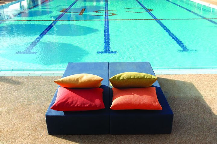 Pool 32 of 73