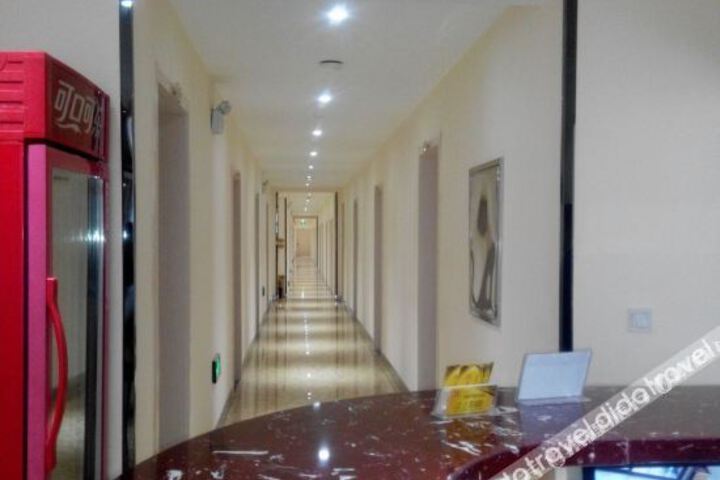Hotel Interior 8 of 17