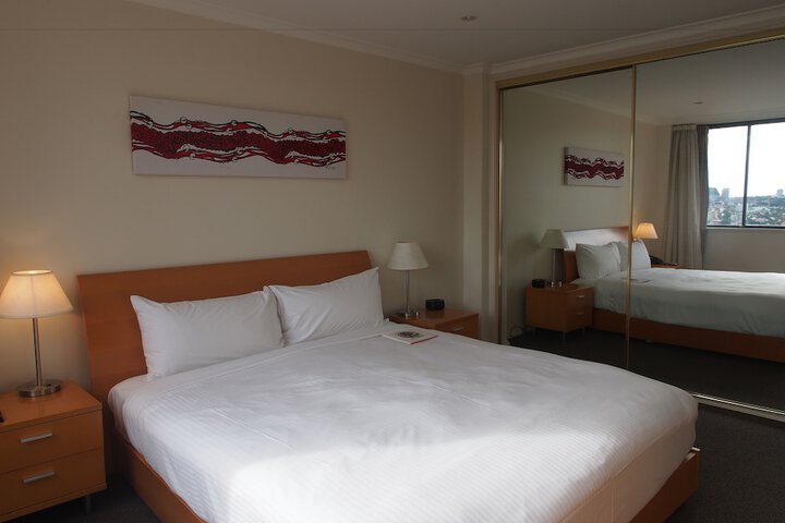 Room 10 of 136