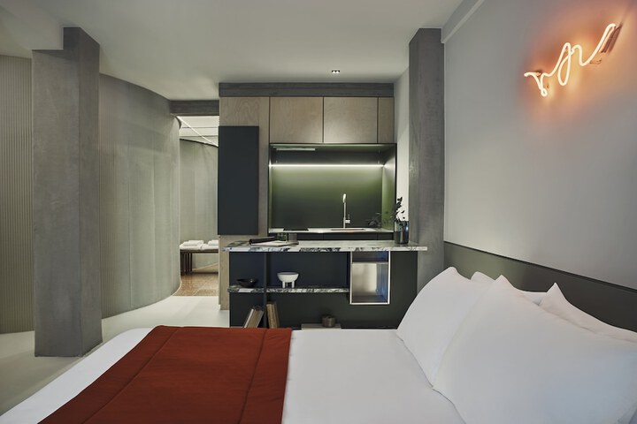 Room 13 of 59