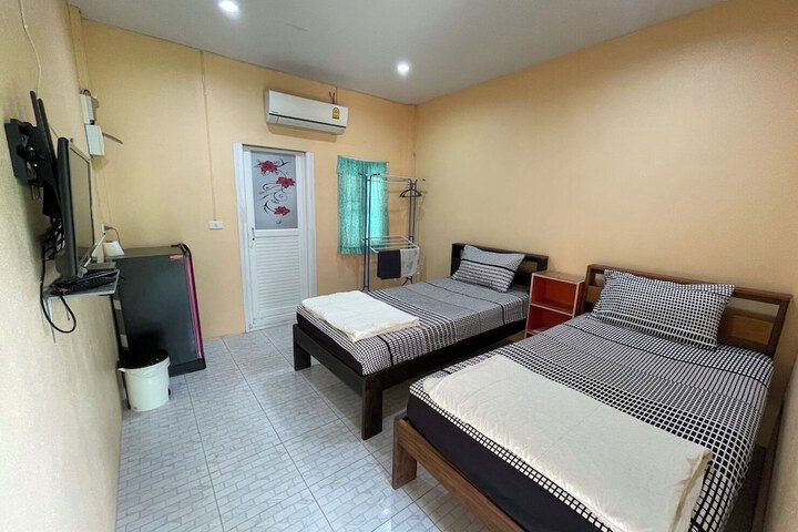 Room 41 of 96