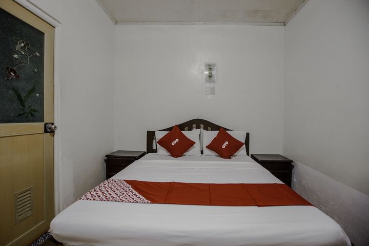 Room 16 of 43
