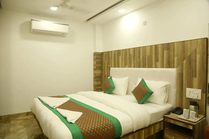 Room 18 of 30