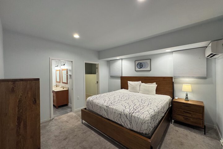 Room 56 of 115