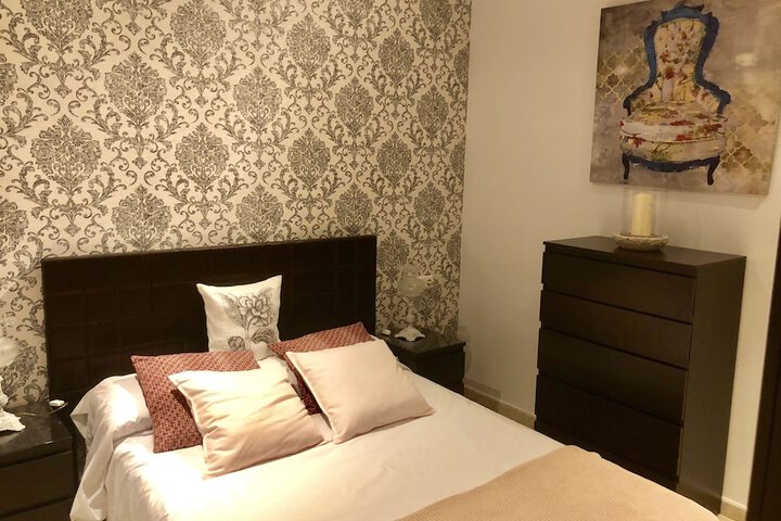 Room 3 of 29