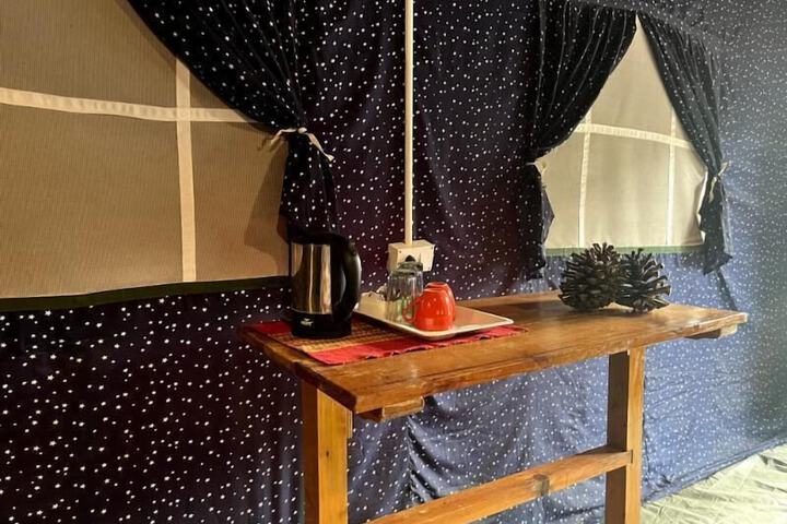 Room 27 of 70