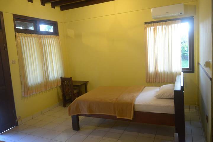 Room 7 of 36