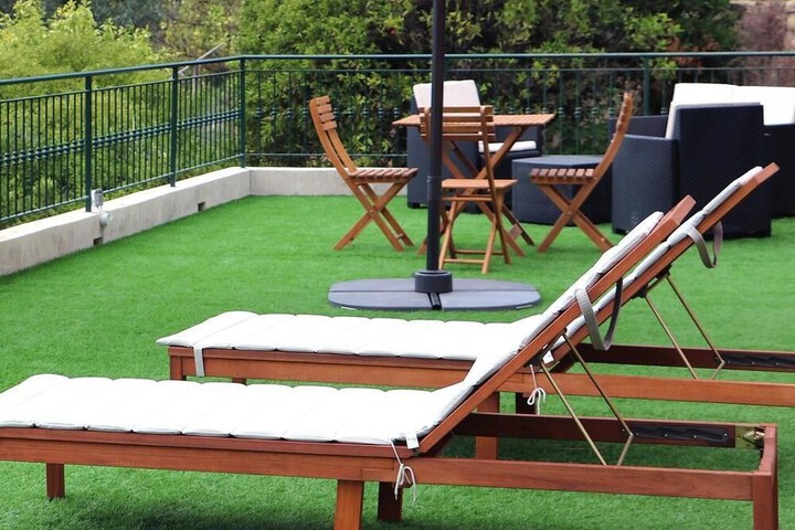 Sundeck 36 of 46
