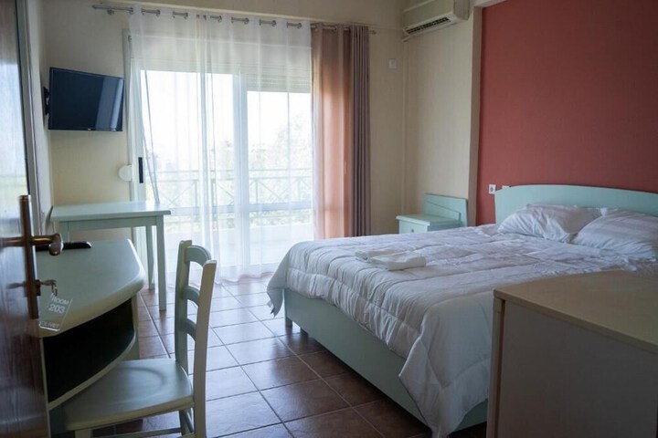 Room 14 of 51
