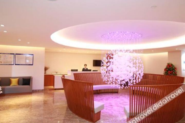 Hotel Interior 10 of 36