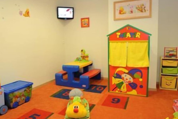 Childrens Activities 35 of 50