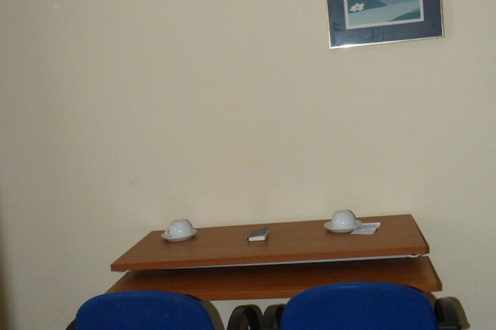 Room 12 of 72