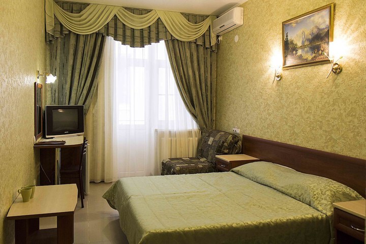 Room 4 of 54