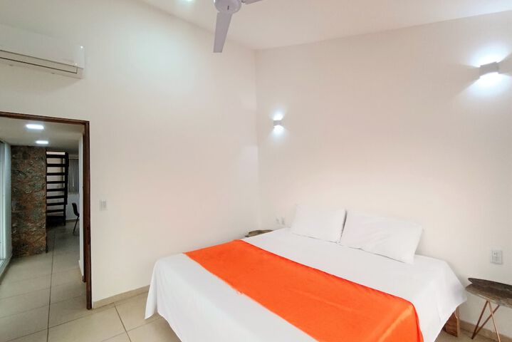 Room 44 of 231