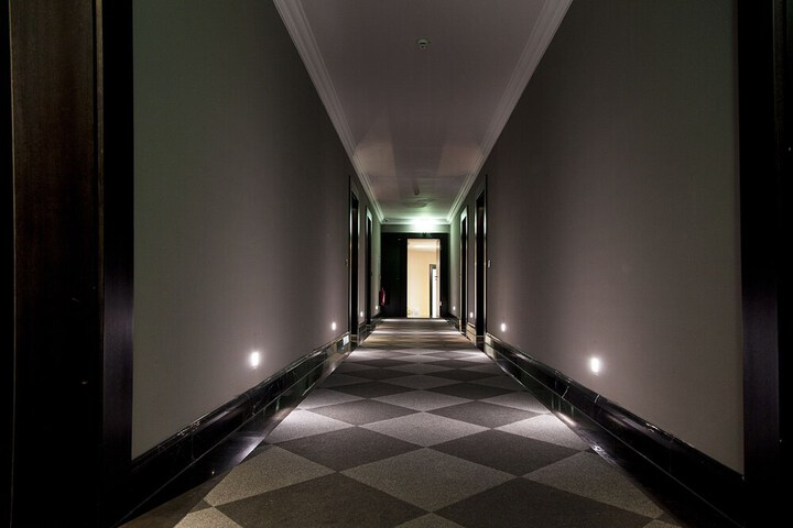 Ballroom/Hall 71 of 74