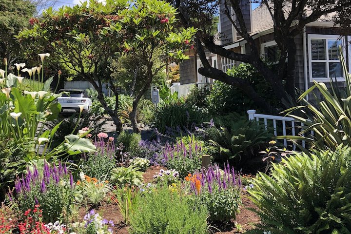 Hotel Exterior 72 of 93