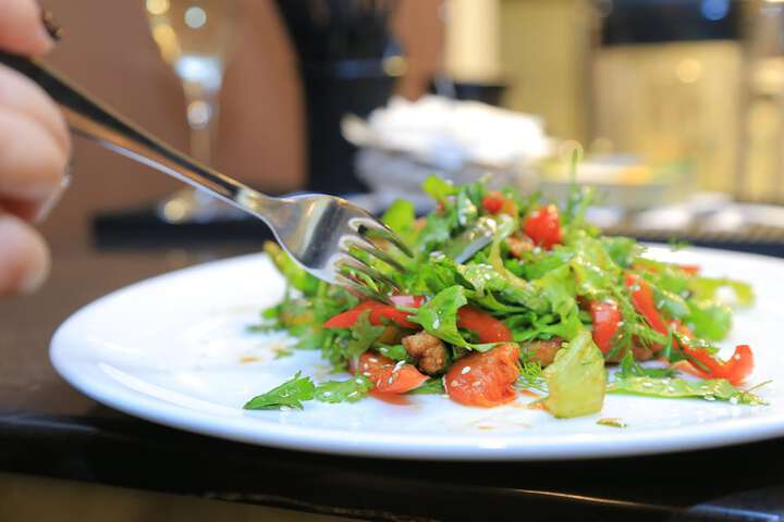 Dining 38 of 59