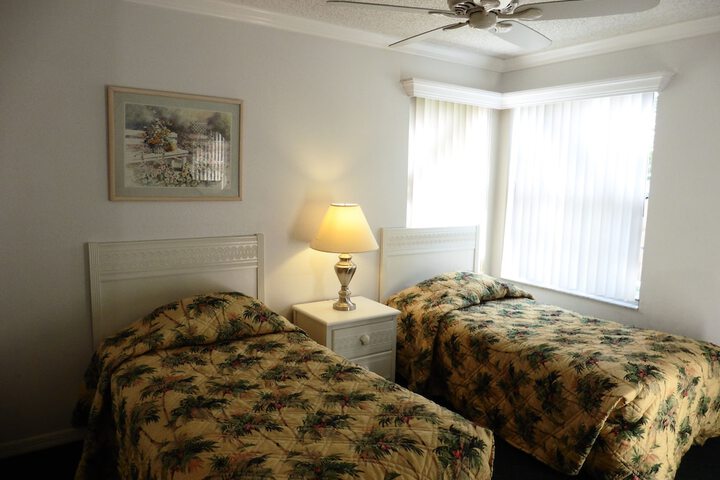 Standard Suite