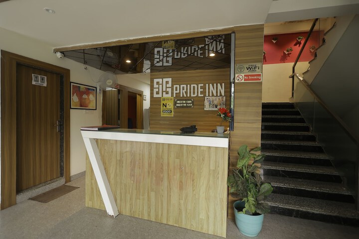 Hotel Interior 2 of 18