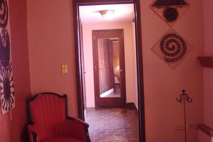 Room 6 of 37
