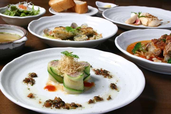 Dining Photos