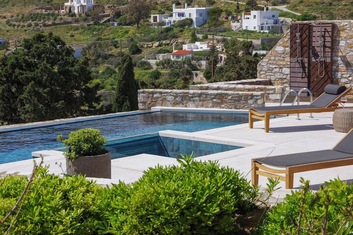 Pool 144 of 186