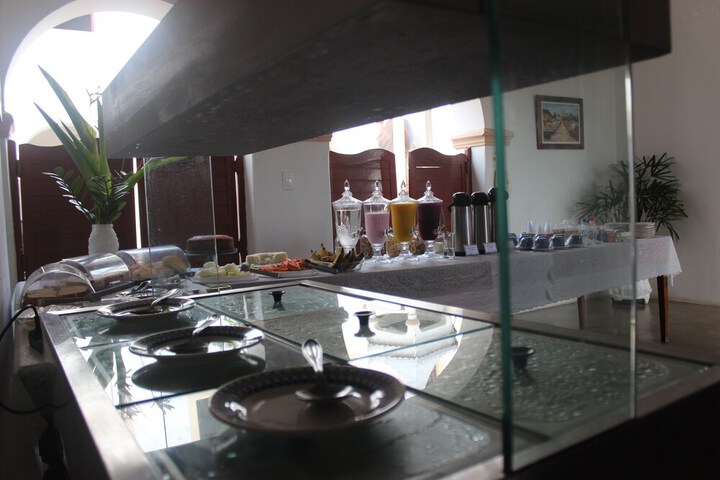 Breakfast/Coffee Service 88 of 157