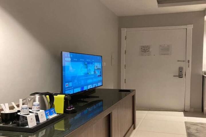 Room 5 of 30