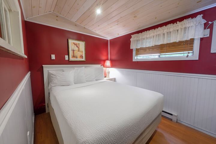 Room 40 of 225