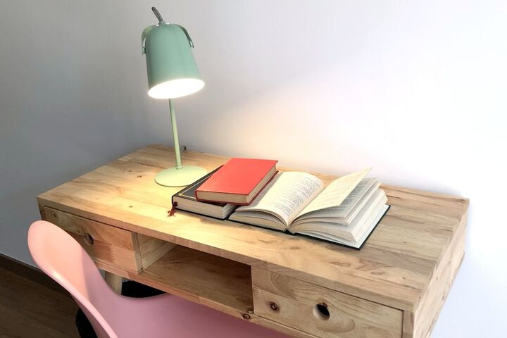 Room 6 of 78